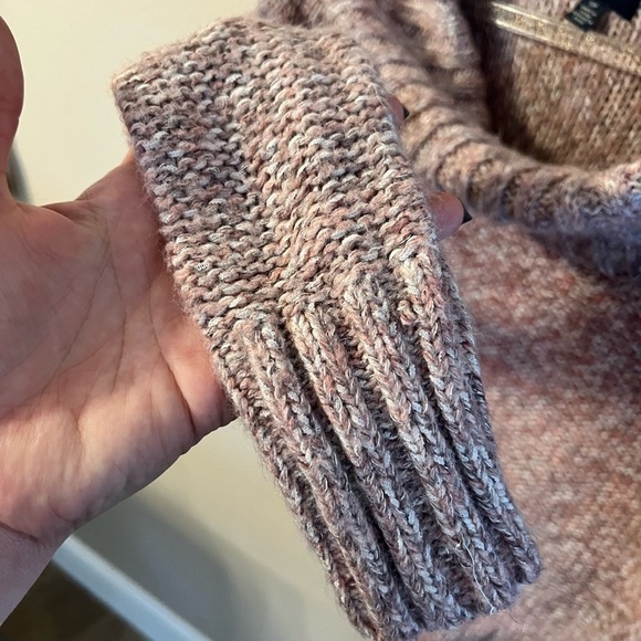 𝅺AMERICAN eagle outfitters sweater - Picture 3 of 6